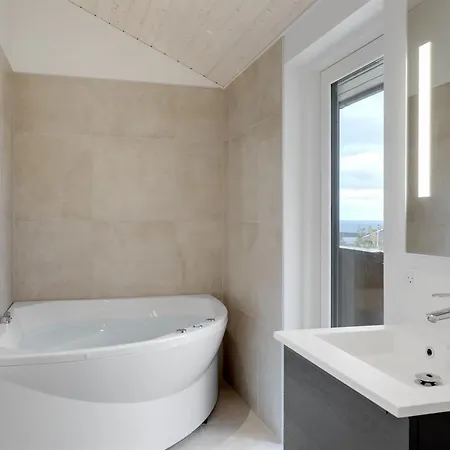 Dom wakacyjny Maike - 200m From The Sea By Interhome